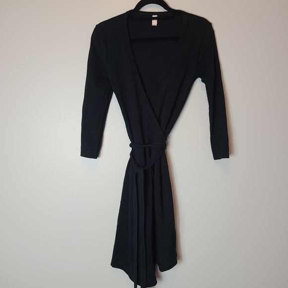AMERICAN APPAREL Black Wrap Dress MEDIUM - Picture 2 of 4
